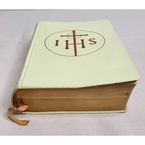 The Fulton J Sheen Sunday Missal  Bilingual Latin & English  Hawthorn Books 1961 - Picture 4 of 10